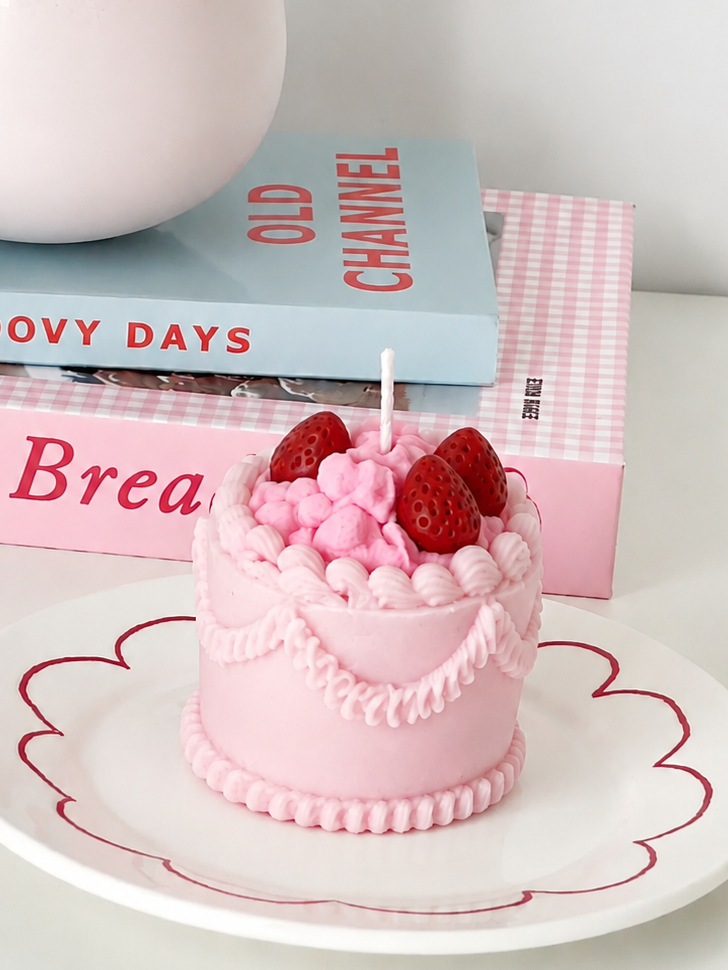 Strawberry Cake