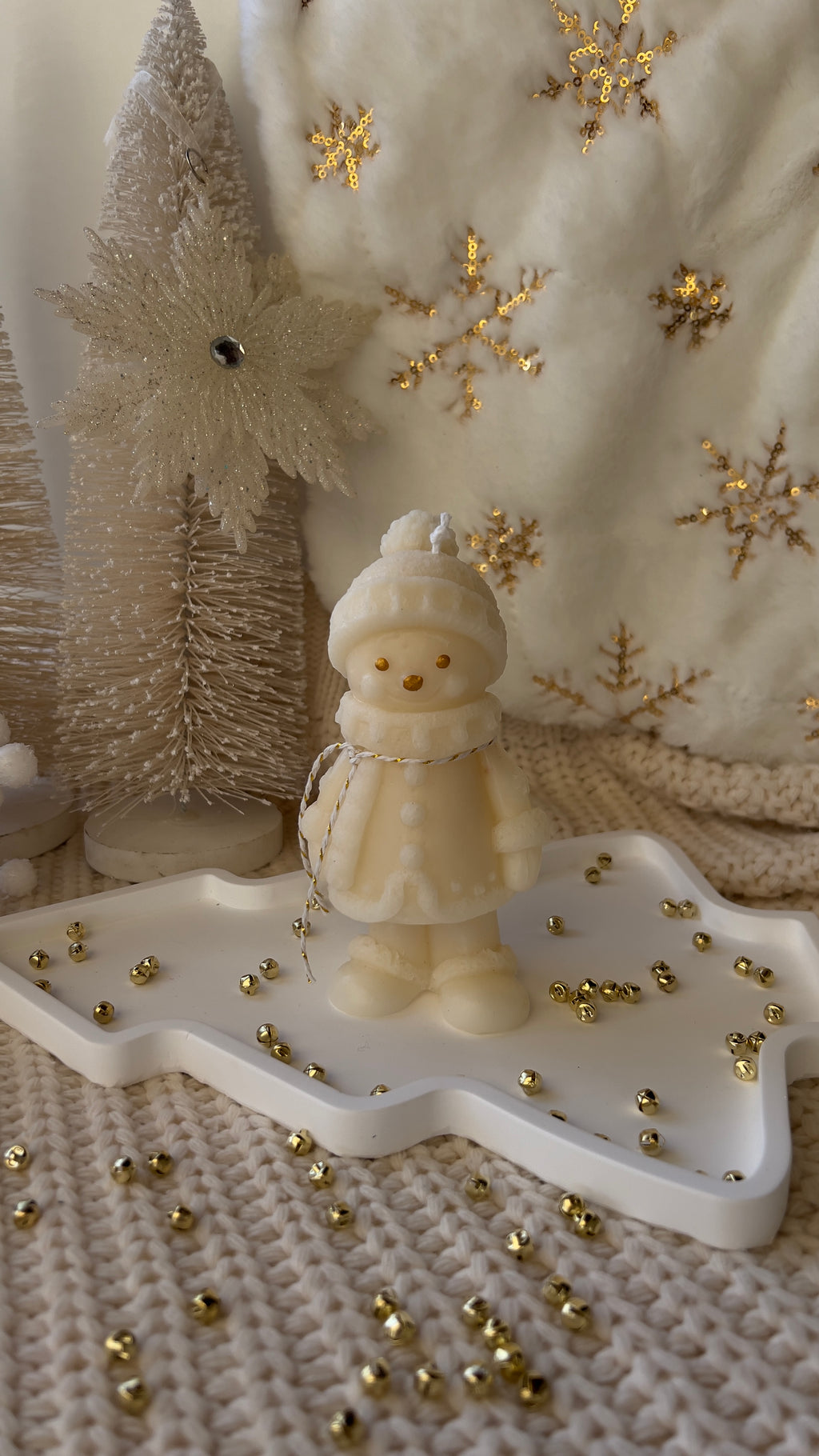 Large Snowman
