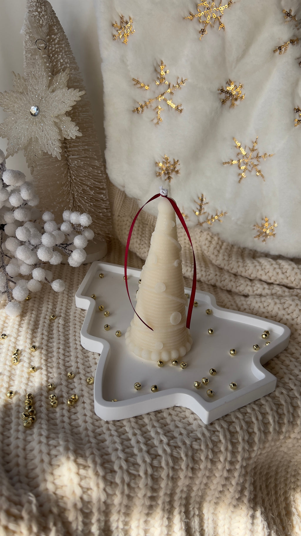 شجرة عيد الميلاد المصنوعة من الأزرار