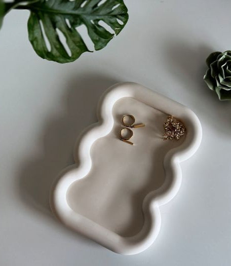 صينية متموجة