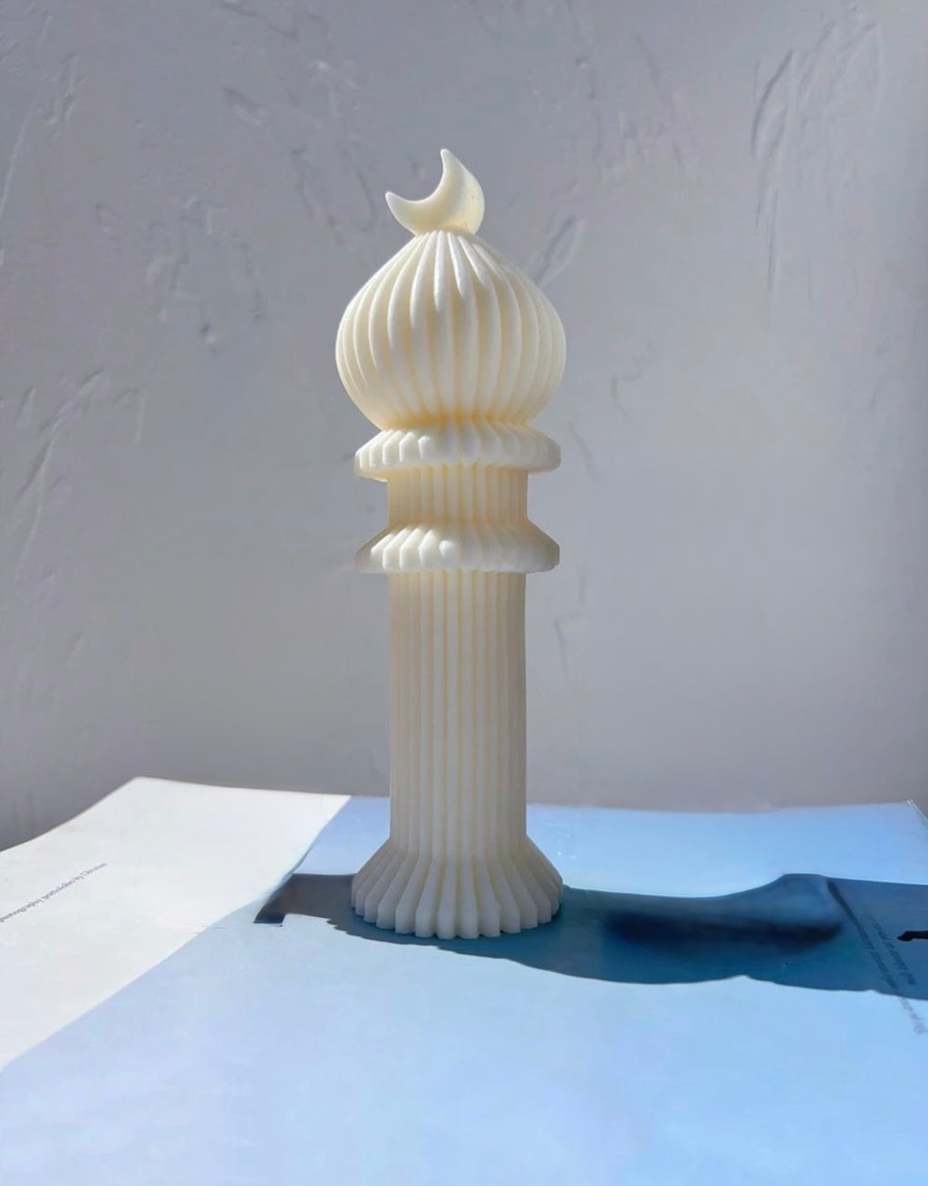 Tall Ribbed Candle with Mini Crescent